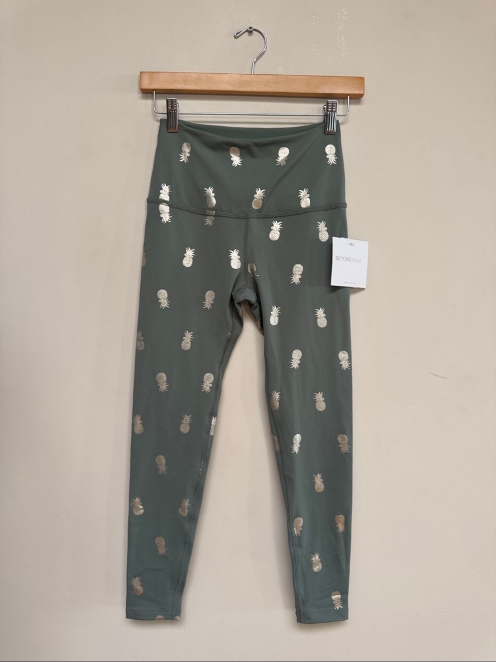 Beyond Yoga Olive Leggings with Metallic Pineapple Print